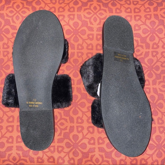 🆕Sandals Slides🆕 - Picture 3 of 4